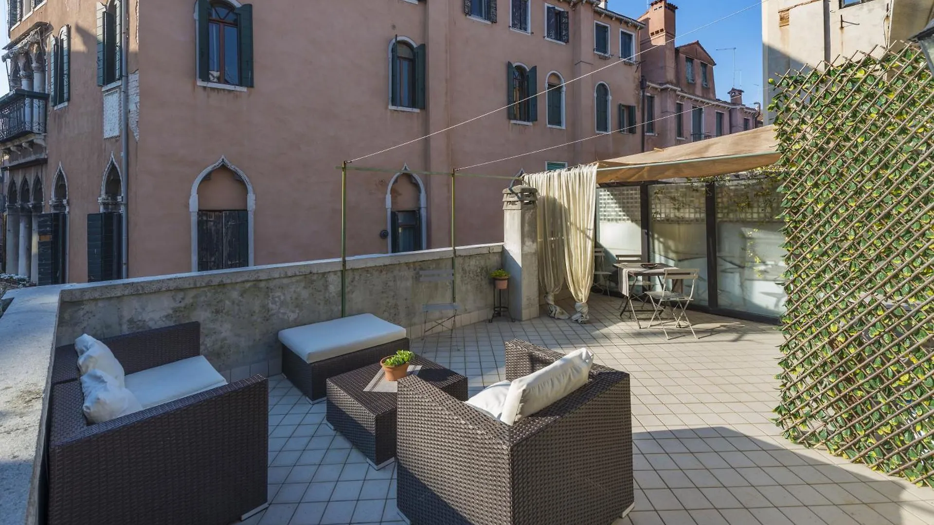 Tre Sestieri Terrace - Canal View 2024 Venecia Pensión