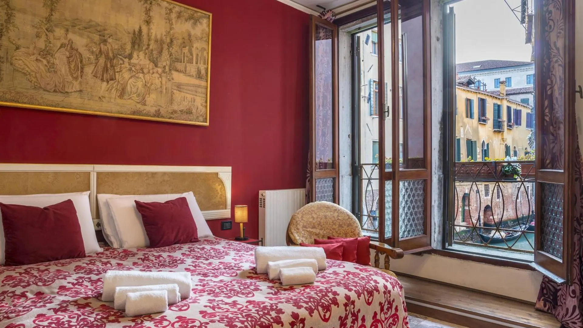 Tre Sestieri Terrace - Canal View 2024 Venice Guest house